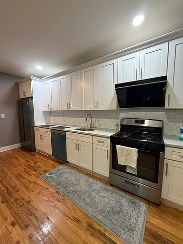 639 Baker Ave #1 Photo 1