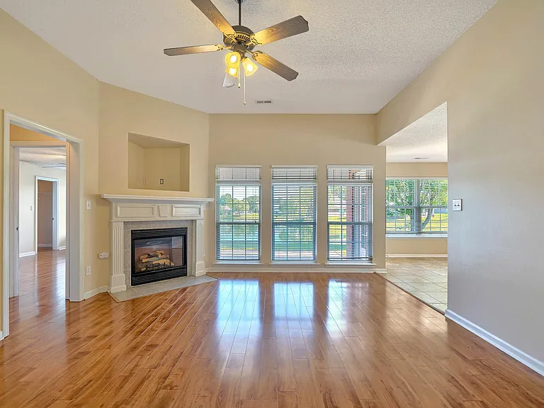 113 Imogene Way NW — Photo 4