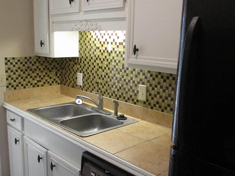 230 Bridgeford Blvd — Photo 7