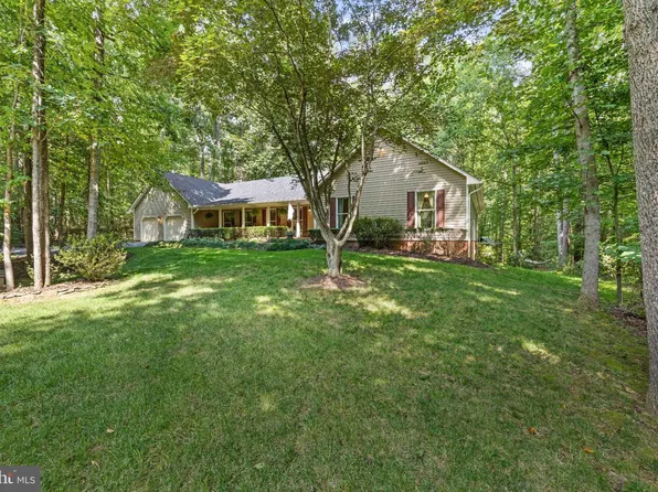 4179 Lindsay Ct, Jeffersonton, VA 22724
