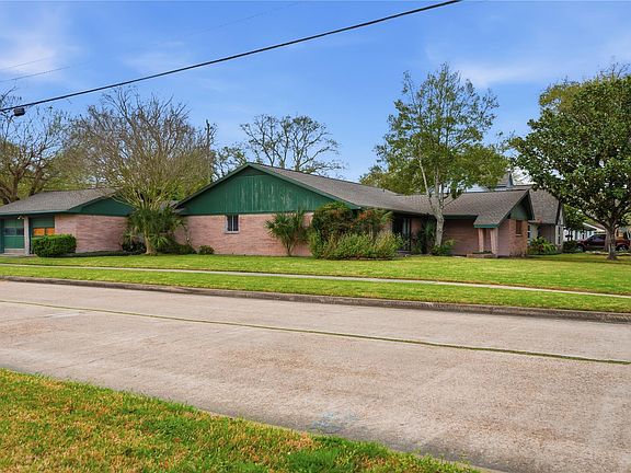 5th image of 5703 Rutherglenn Dr