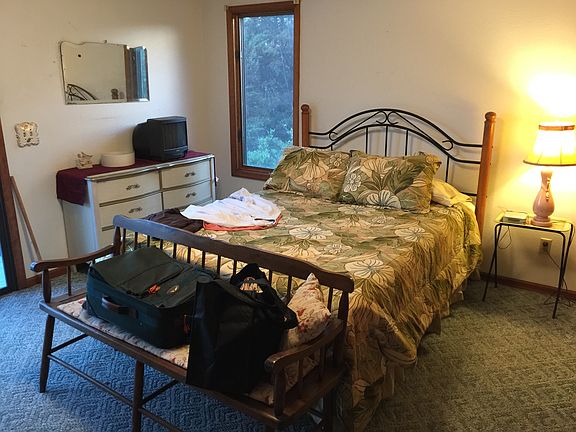 Lion Head - Master Bedroom