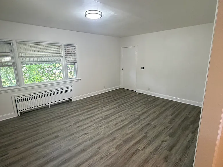 1016 Valley Rd #1 — Photo 7