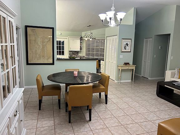 4th image of 5137 El Claro Cir