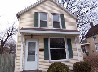 2213 11th Ave #A, Moline, IL 61265