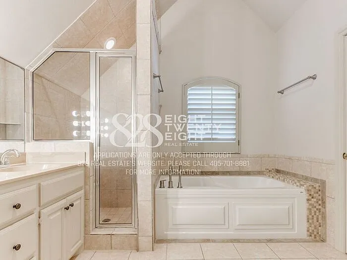 3841 Tudor Cir — Photo 42