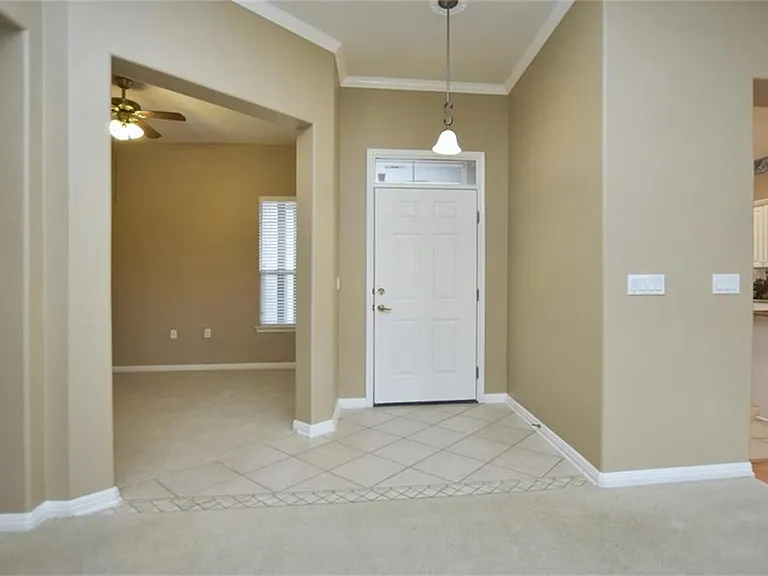111 Purple Sage Dr — Photo 1