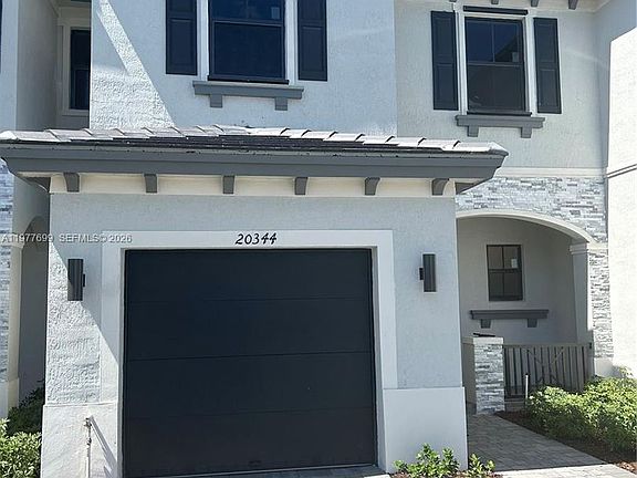 4th image of 20344 NW 6th Pl