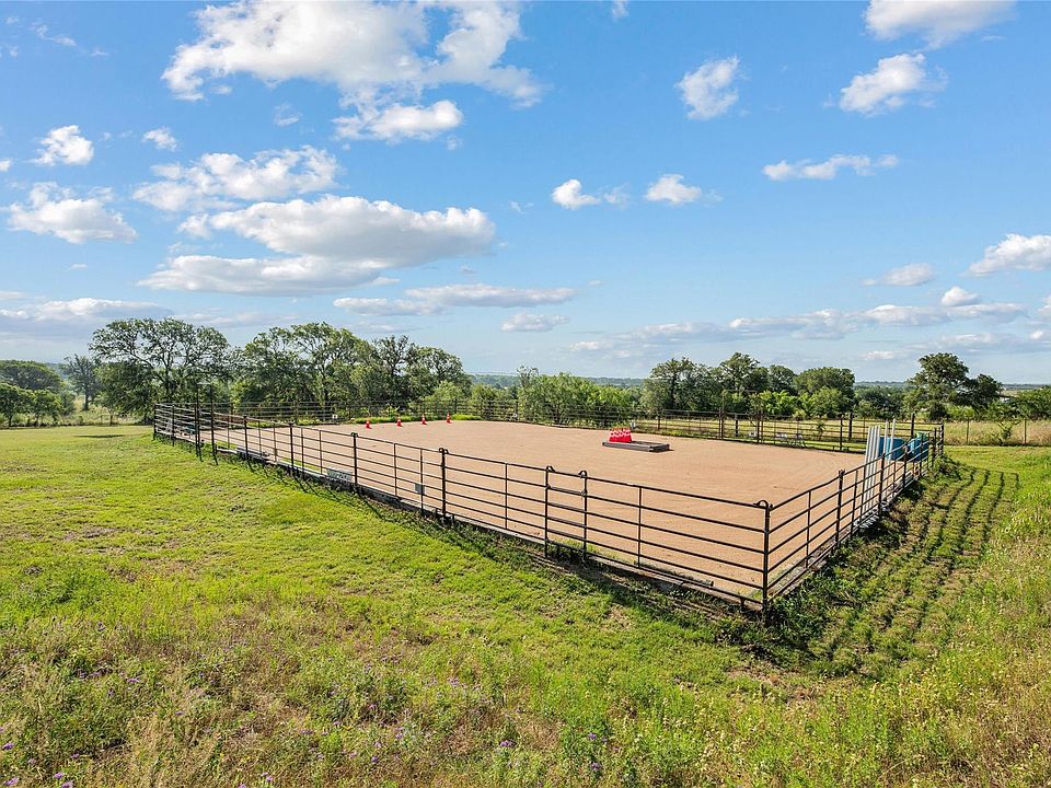 1st image of 15950 Decker Lake Rd