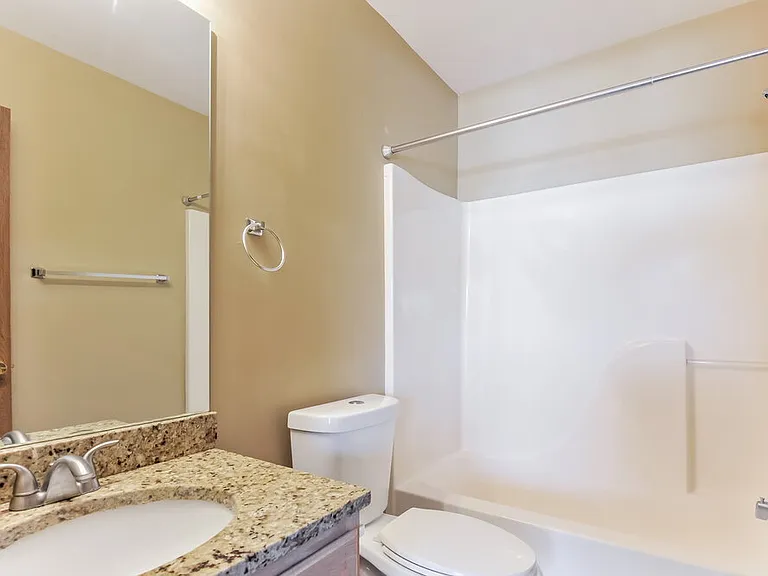 14480 Williamsburg Manor Dr — Photo 15