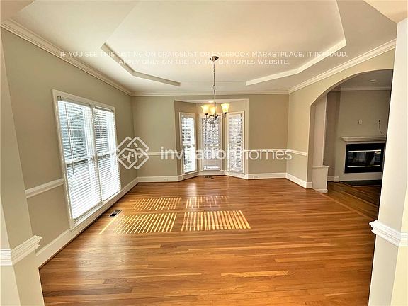 3rd image of 5814 Providence Grove Ln