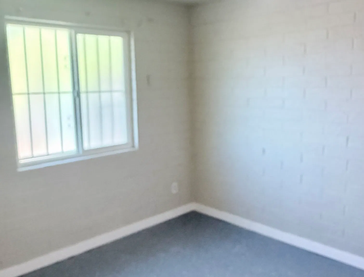 3317 W Jefferson St — Photo 3