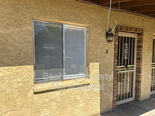539 1/2 E 2nd Ave #2 Photo 1