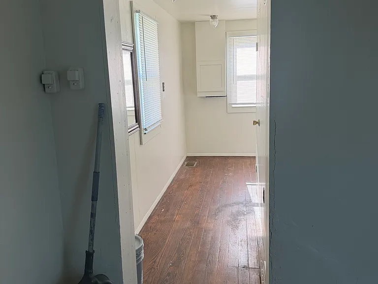 3015 S Collier St — Photo 8
