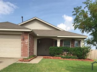 1033 Hampton Dr, Forney, TX 75126