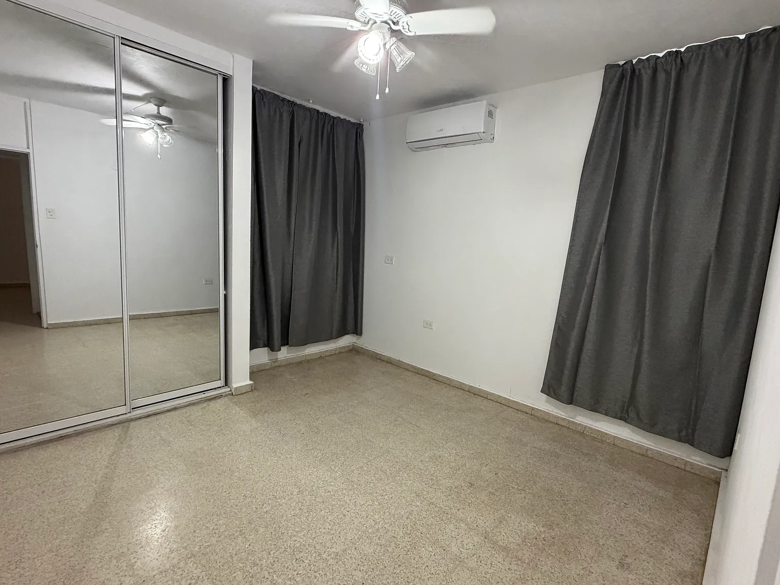 2 bed, $1,850 — Photo 4