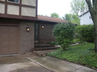 528 Clark State Rd, Columbus, OH 43230