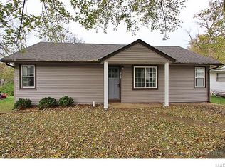 519 Wesley Dr, Farmington, MO 63640
