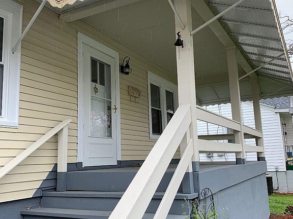 5th image of 1834 Oak Ave
