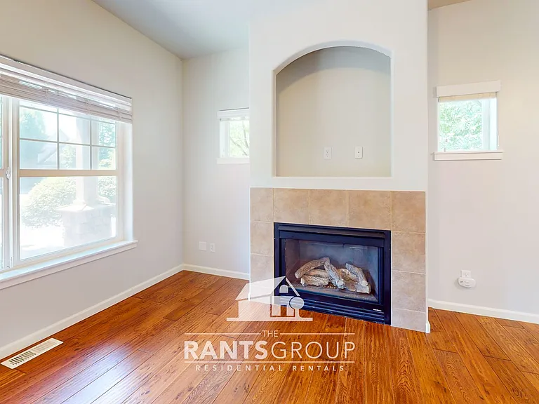 5146 Balustrade Blvd SE — Photo 3