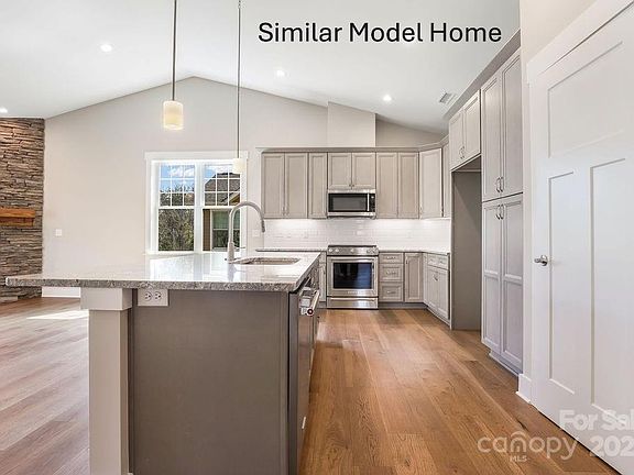 5th image of 93 Creekside View Dr
