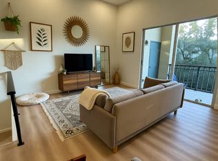 716 Seagate Dr, Tampa, FL 33602