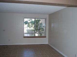 3970 S Rifle Ct, Aurora, CO 80013