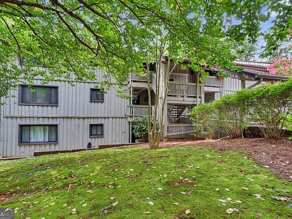 1st image of 227 Shakespeare Dr Unit 301