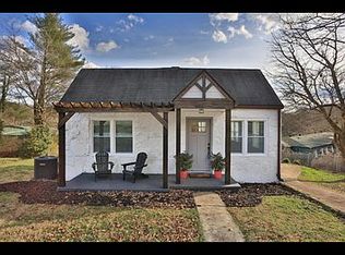 2900 Berkley Dr, Chattanooga, TN 37415