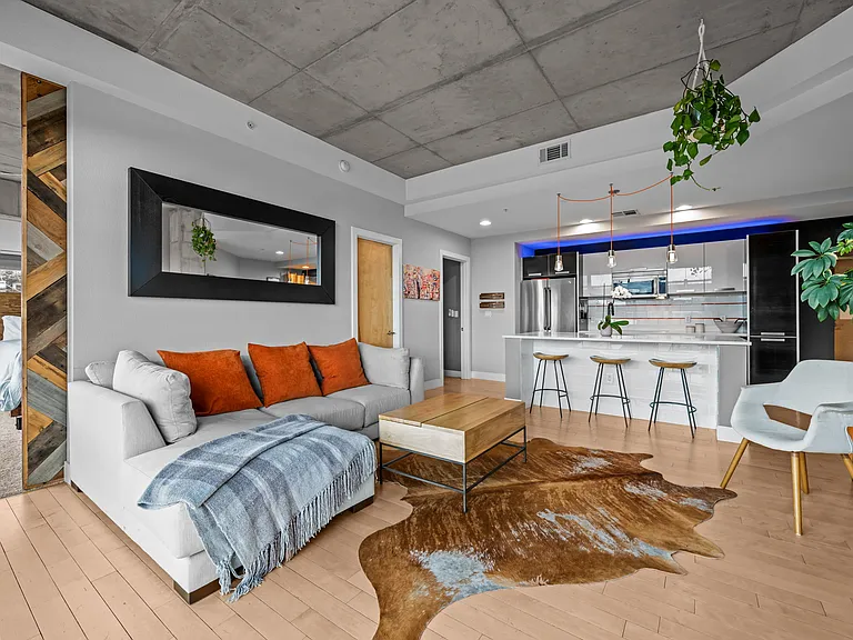 2200 W 29th Ave #308 — Photo 1