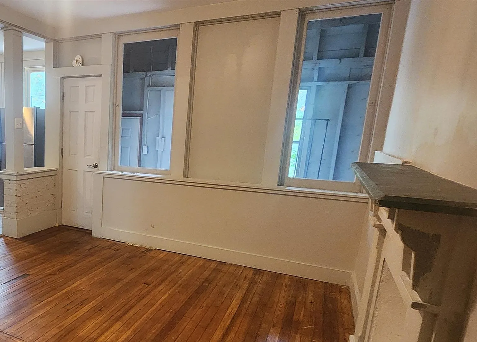 3 bed, $1,700 — Photo 4