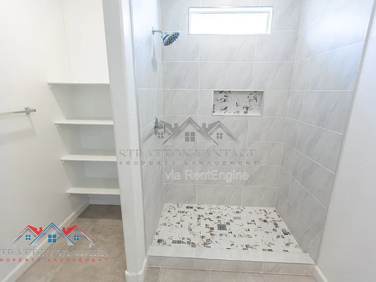 1673 N Wrigley Dr — Photo 33