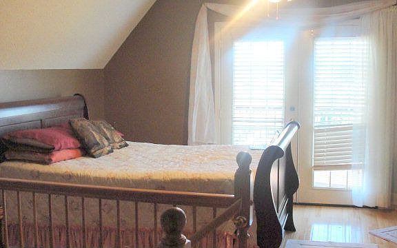 5th image of 17502 Annie Ln