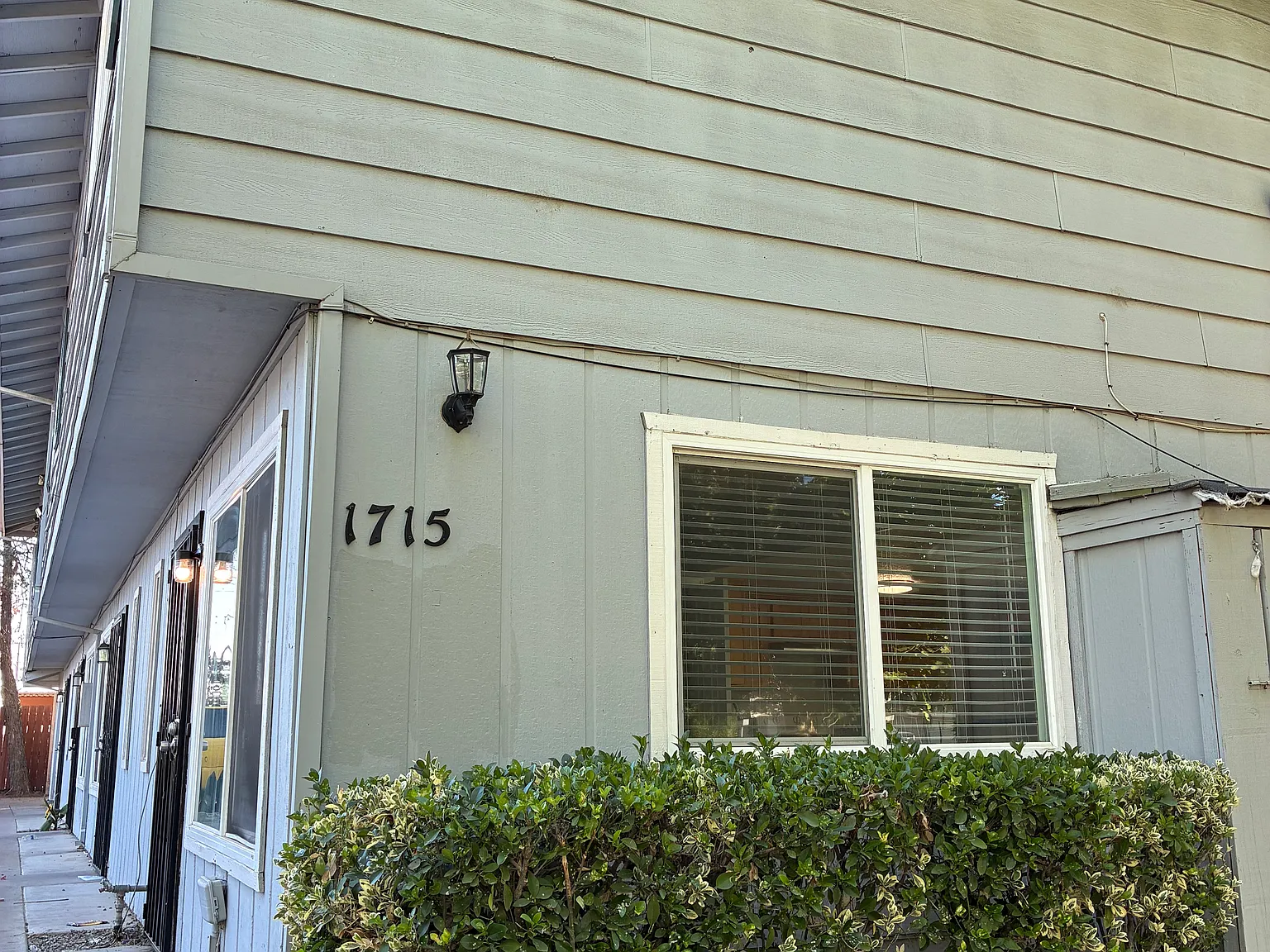 2 bed, 1.5 bath, $1,475 — Photo 1