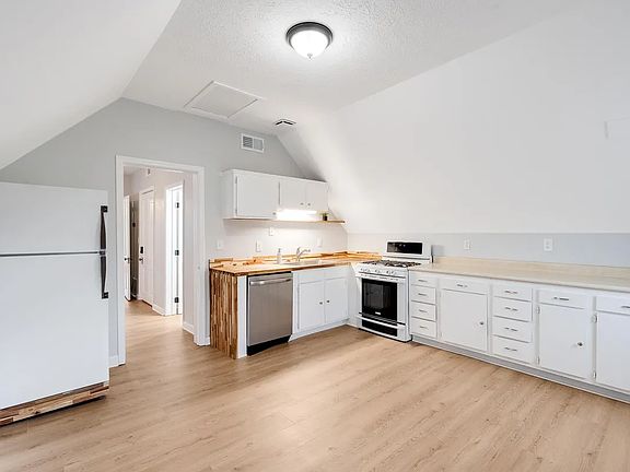 3rd image of 455 E Brandeis Ave Unit 2