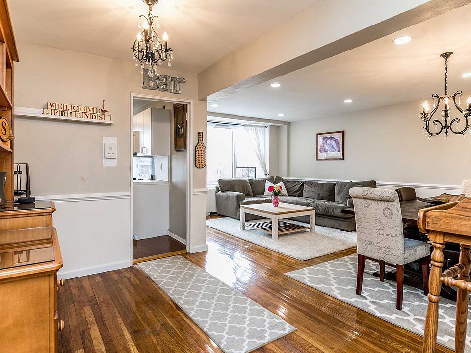 1st image of 21140 18th Ave APT 3C