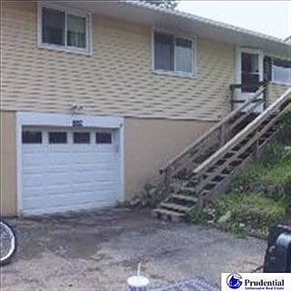1st image of 3309 Willow St