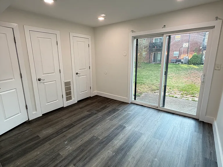 310 Sawmill Rd — Photo 18