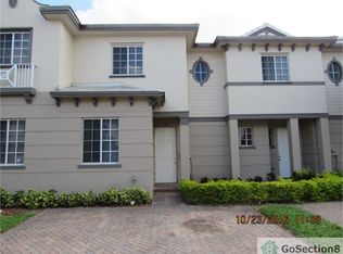 1226 Lucaya Dr, Riviera Beach, FL 33404