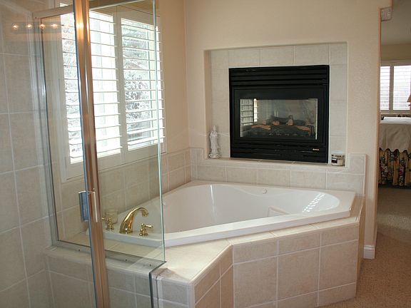 4th image of 7022 Cinnamon Teal Way