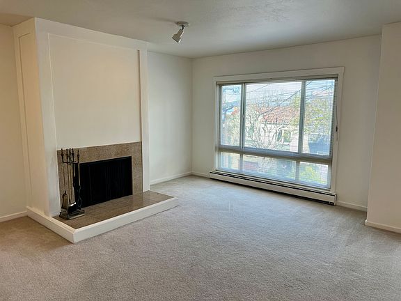5th image of 460 Collingwood St