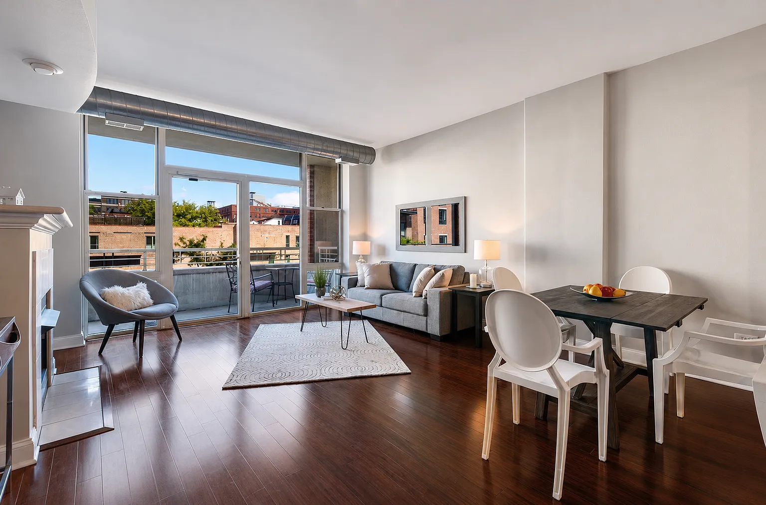 2 bed, 1100 sqft, $3,500 — Photo 3
