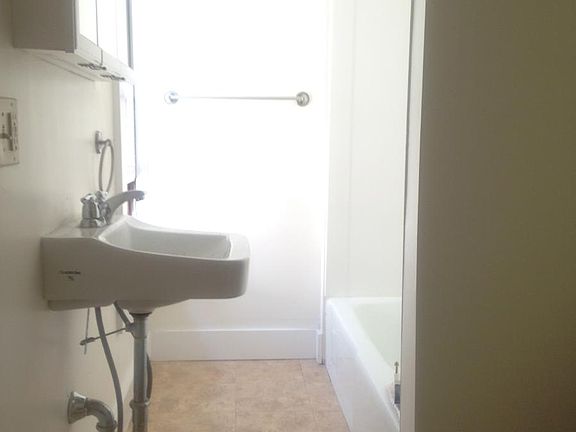 3rd image of 176 Merrimac St #2STORY-5HS