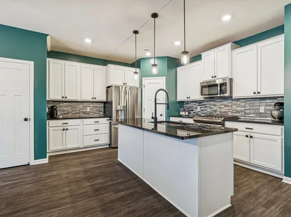 19343 Crystal Ter, Farmington, MN 55024