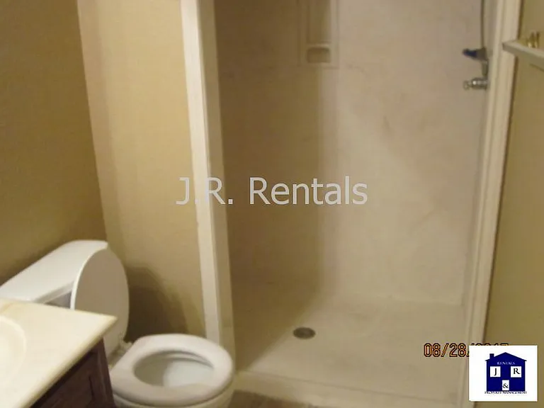 5510 Shawn Dr — Photo 104