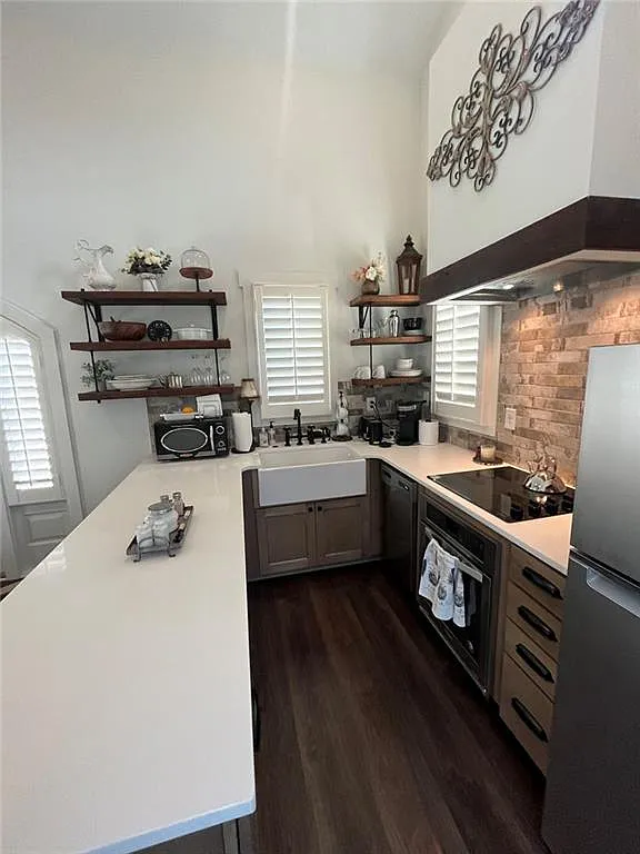1 bed, 1.0 bath, 871 sqft, $3,200 — Photo 3