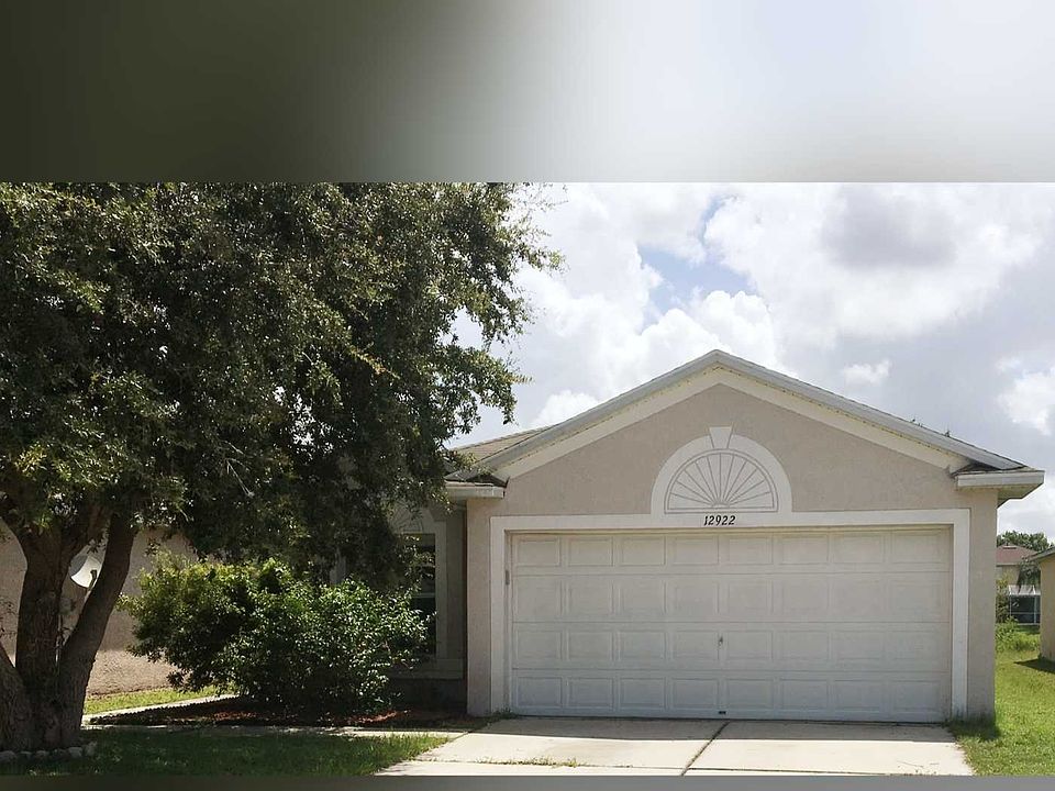 1st image of 12922 Fieldmoor Ct