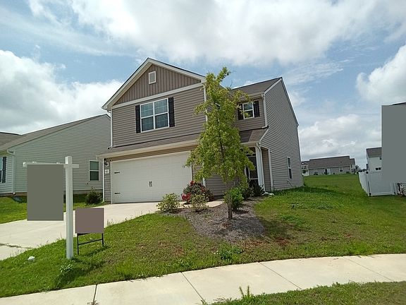 2nd image of 411 Apex Cir
