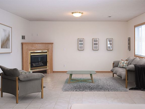 Livng-Room-dining-connected