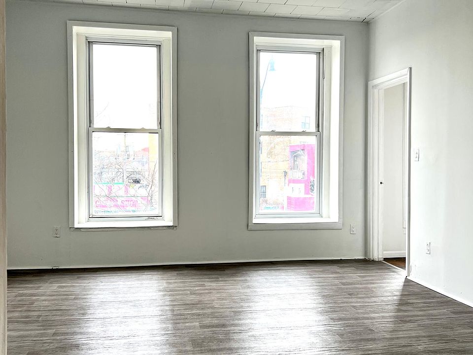 1st image of 1843 S Blue Island Ave #2F